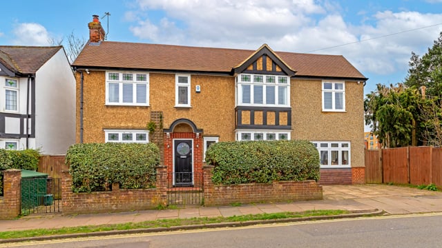 Flora Grove, St Albans