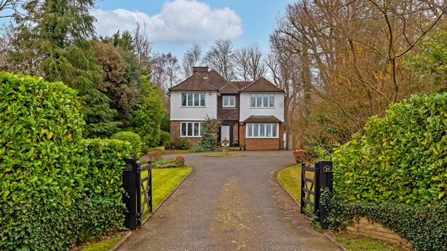 Kentish Lane, Brookmans Park