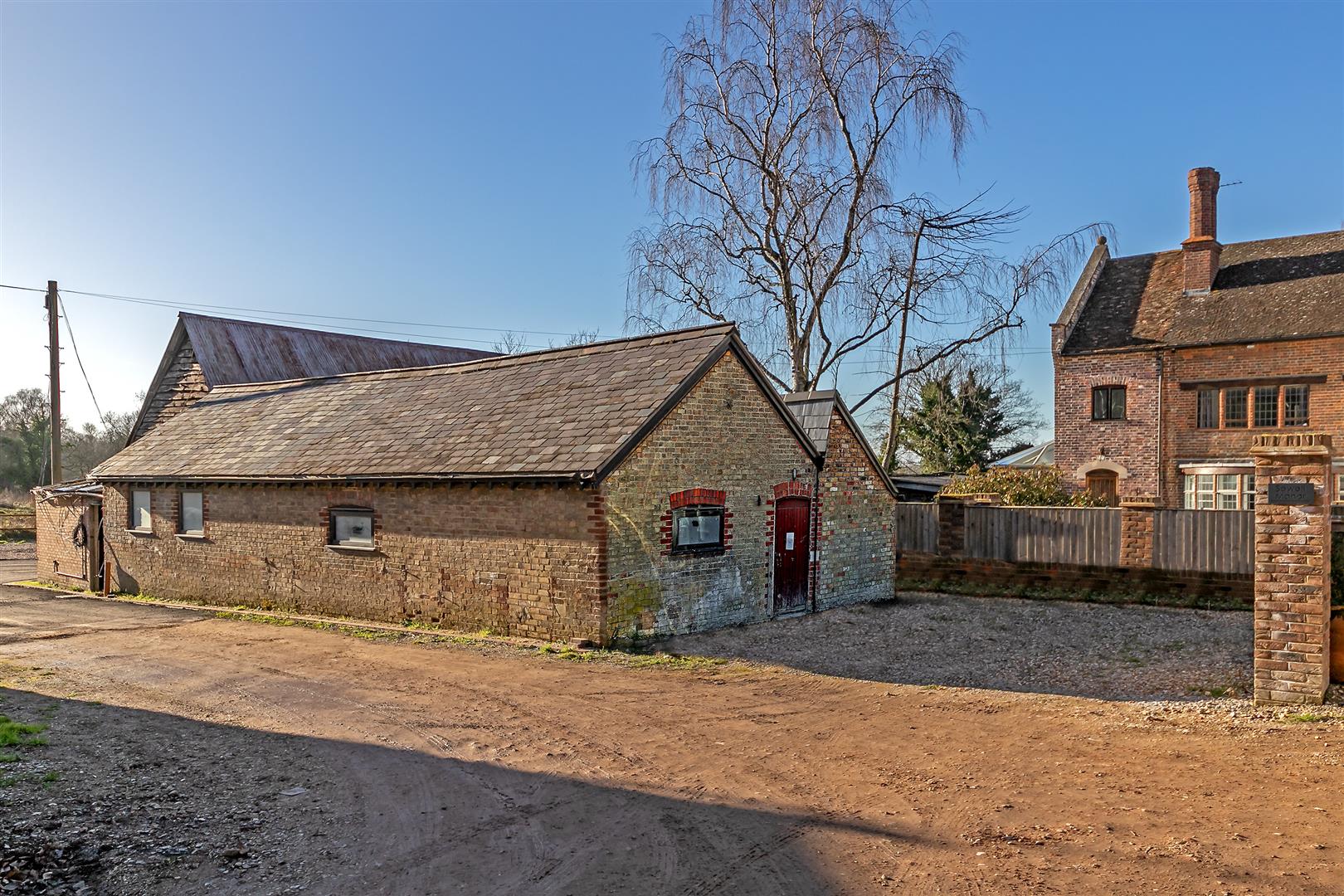 Sewell, Dunstable