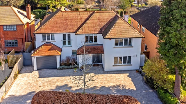 Sunderland Avenue, St. Albans